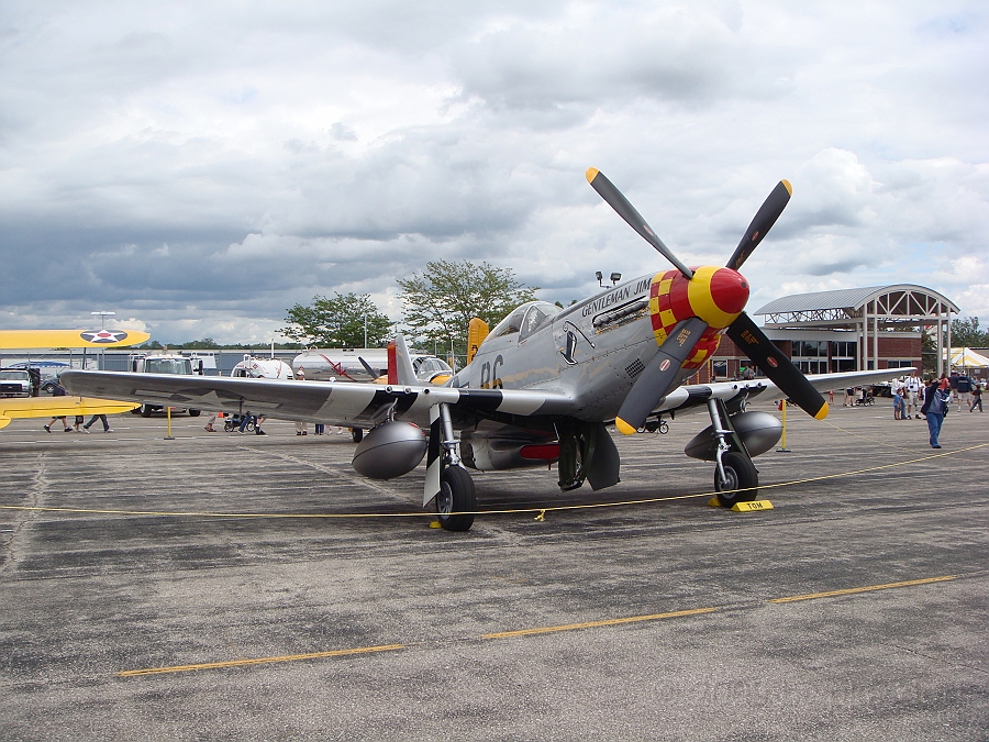 Willow Run Airshow [2009 July 18] 050.JPG - Scenes from the Thunder Over Michigan Air Show at Willow Run Airport